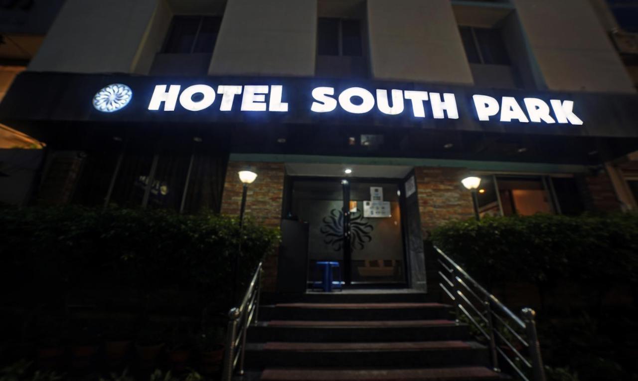 Hotel South Park Jamshedpur Dış mekan fotoğraf